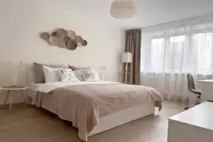 Kolos na Metallistov Flat, St. Petersburg