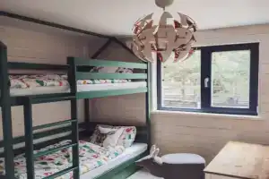 Dom V Lesu Guest house, Dobrograd
