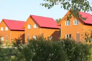 Chistyie Prudyi Camping, Gdov