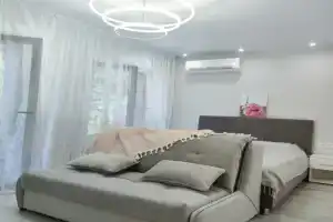 S Pionami Na 7 Etazhe Flat, Sochi