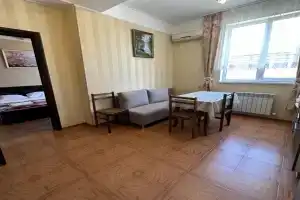 V Kurortnom Gorodke Flat, Adler