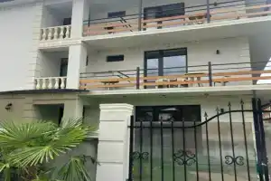 Reded Living quarters, Lazarevskoye