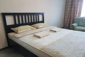 Ryadom S Ozerom Apartments, Novy Urengoy