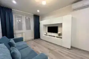 Na ulitse 1-ya Frunzenskaya 6 Flat, Moscow