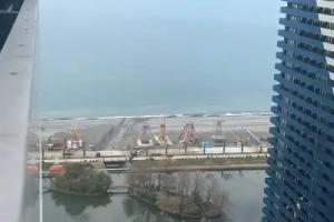 U Morya v Apart-Otele Orbi City (Novy Batumi, Alleya Geroyev) 3252S Apartments, Batumi