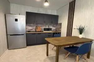 Orenrent U Ledovogo dvortsa Zvyozdny Flat, Orenburg