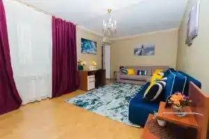 Prostornaya Dvushka Vozle Metro Oktyabryskaya Flat, Moscow