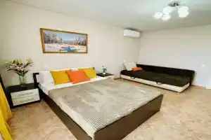 u Pamyatnika Slavy Apartments, Voronezh