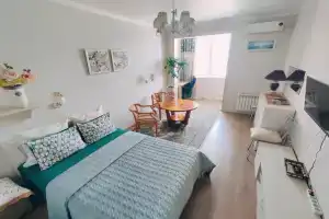 Na Naberezhnoy Flat, Novorossijsk