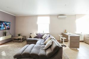 Biznes Pentkhaus Apartments