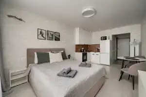 Studiya uyutnaya Flat, Glukhovo