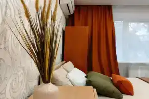 Na Ul. Novo-Sadovoy, 42 Flat, Samara