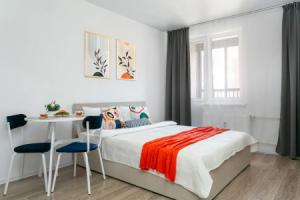 Uedinenie v Tropikakh Flat, Kolpino
