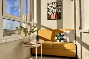 Solnechny Blik Flat, Simferopol