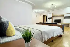 Na Dzerzhinskogo 33 Flat, Syzran