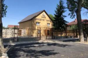 Hotel Lion Almaty, Almaty