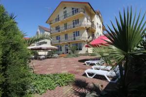Strana Magnoliy, Adler