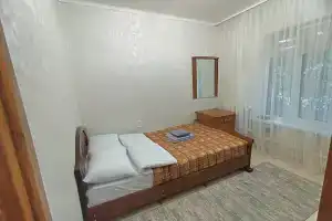 3-kh komnatnye s otdelnym vkhodom Apartments, Pyatigorsk