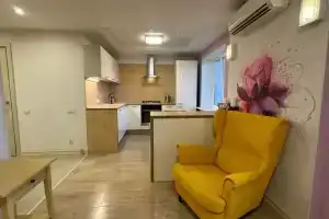 Na Maksima Gorykogo 35 Flat, Samara