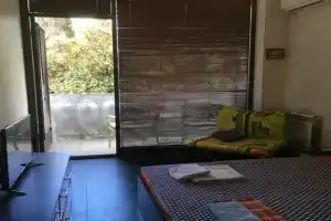 S Balkonom Golden Holiday Apartment, Sochi