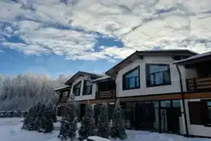 Taunkhaus Na Kurorte Private house, Syargi