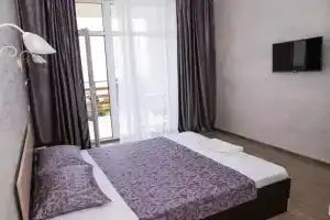 Priliv Hotel