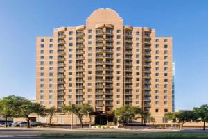 DoubleTree Suites by Hilton Downtown Capitol, Austin