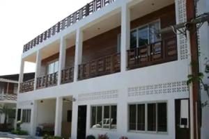 Mandalai Hotel, Hinkong