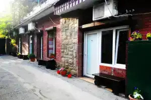 Liliya Hotel