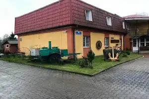 Slavyansky dvor Hotel, Marschenen