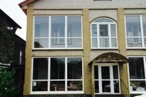 4 Rooms Hotel, Berdyansk