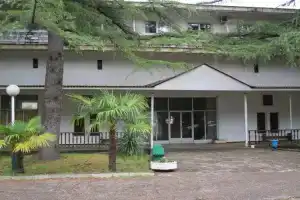 Laguna Hotel, Candripsh