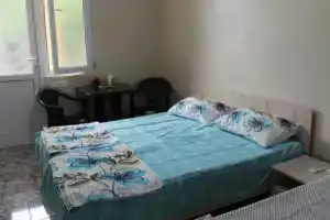 V Guest House, Batumi