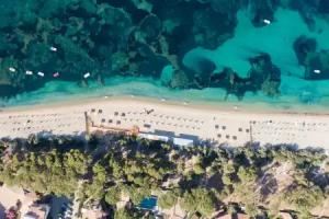 Praia Art Resort, Castella