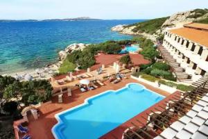 Grand Hotel Smeraldo Beach, Baja Sardinia