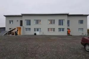 Hafnarnes, Hofn