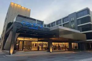 Centara Life Hotel Bangkok Phra Nakhon, Bangkok