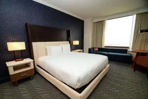 Hilton Austin, Austin