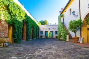 Villa Scorzi, Calci