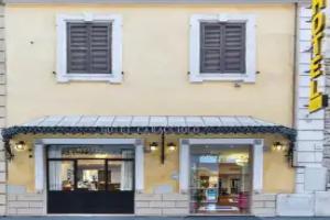 Hotel Caracciolo, Rome