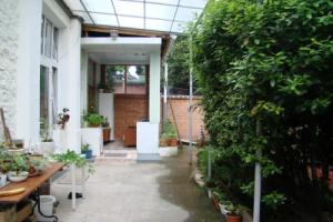 Kvartiryi V Chastnom Dome Palmiro Tolyatti 16 Apartments, Yalta