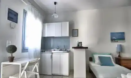 Ios Art Studios & Luxury Apartments - 6