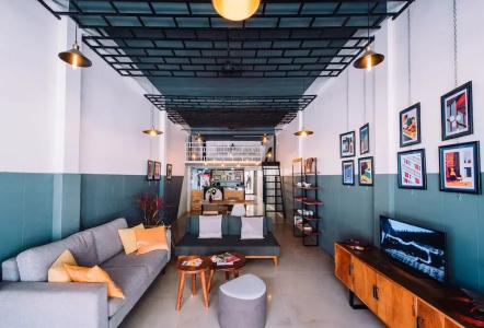 The Place Hostel & Rooftop Bar - 16