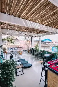 The Place Hostel & Rooftop Bar - 28