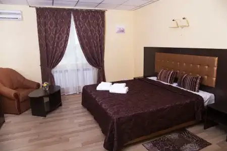 Fiesta Mini-Hotel - 5
