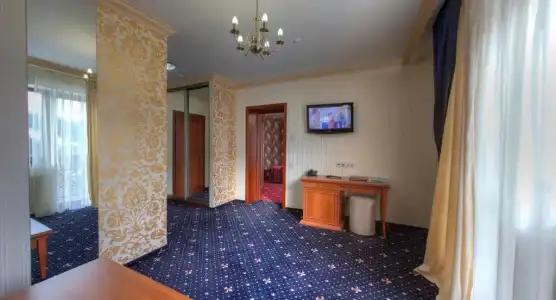 Tavel & SPA - 3