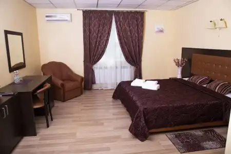 Fiesta Mini-Hotel - 4
