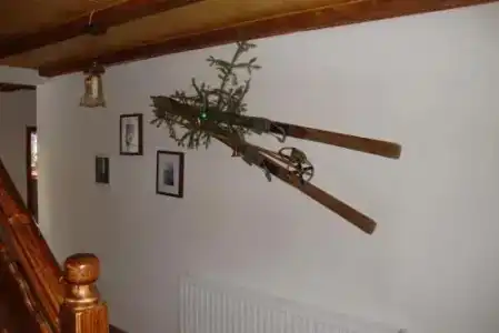 Hof - 12