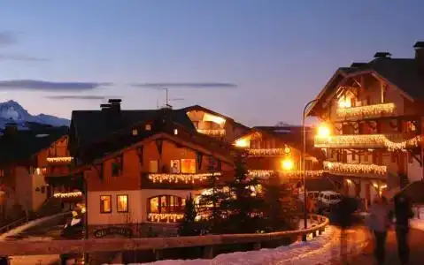 Le Hameau de la Sapinière (MEN603) - 0