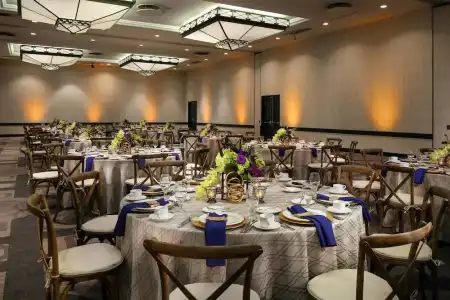 Sheraton Gateway Los Angeles - 10